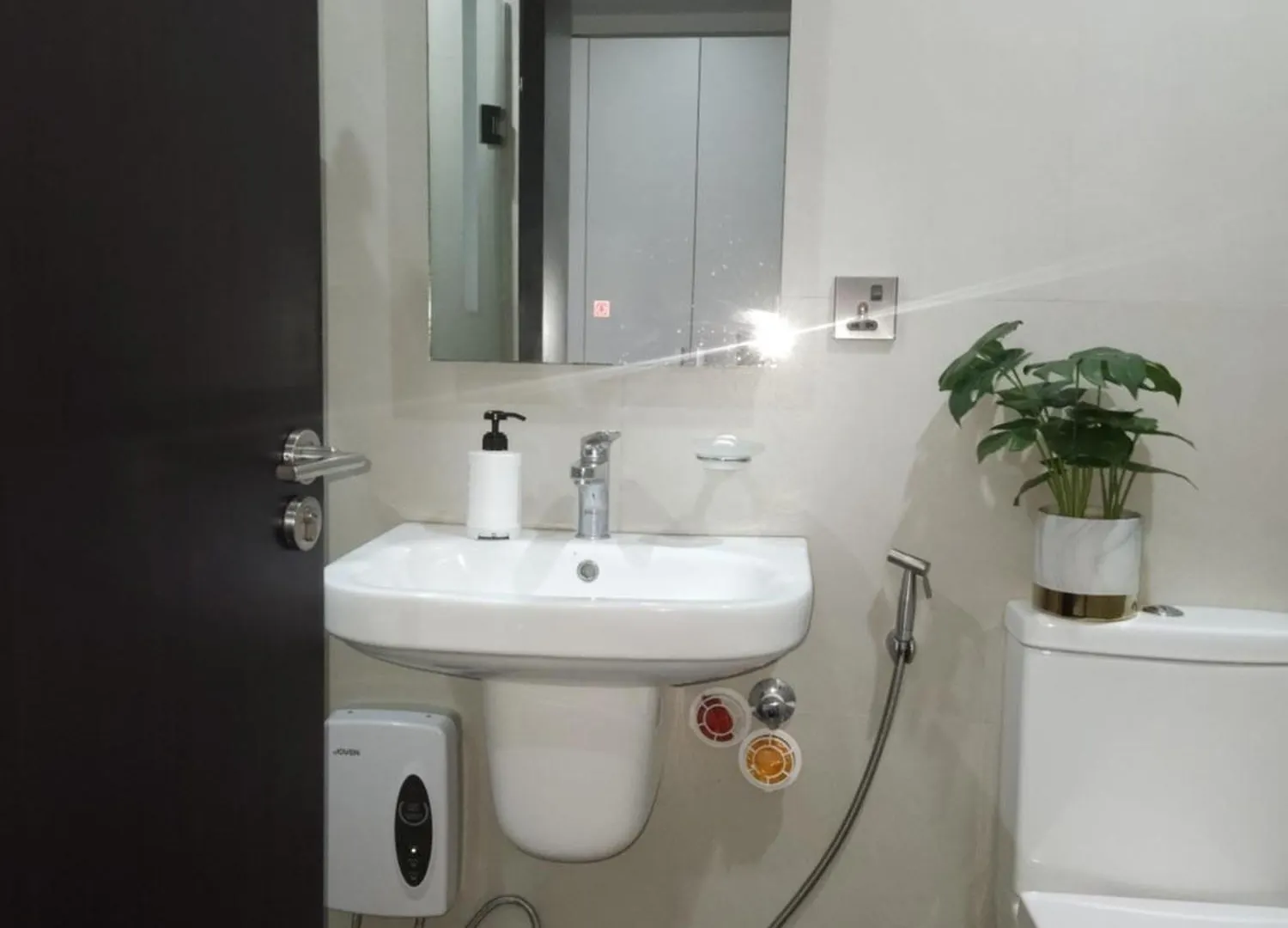 Aeon Towers Luxury Suites Davao